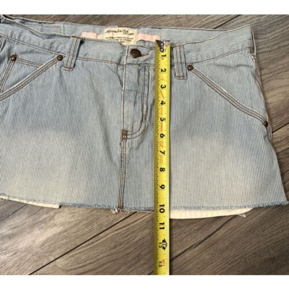 Abercrombie & Fitch Size 6 Skirt Denim Micro Mini Y2K Striped Blue VTG - Picture 8 of 11